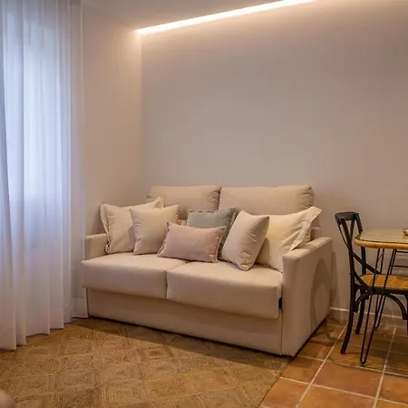 Florentia San Nicolas Apartment
